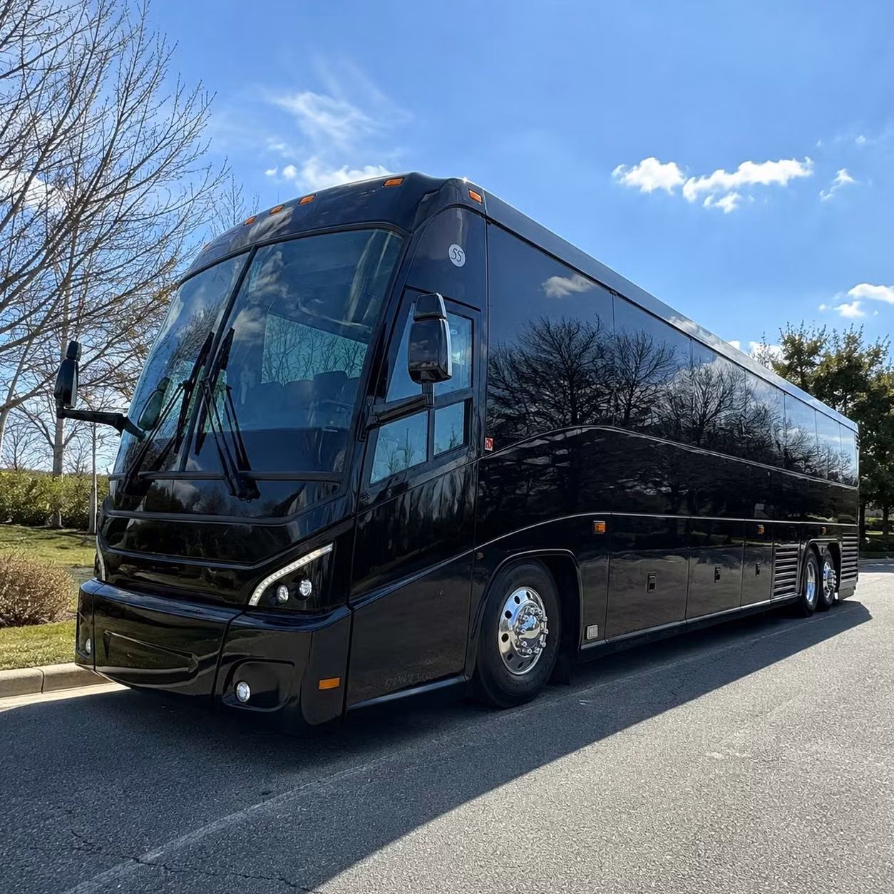 shuttle transportation for richardson city government employees and municipal workers
