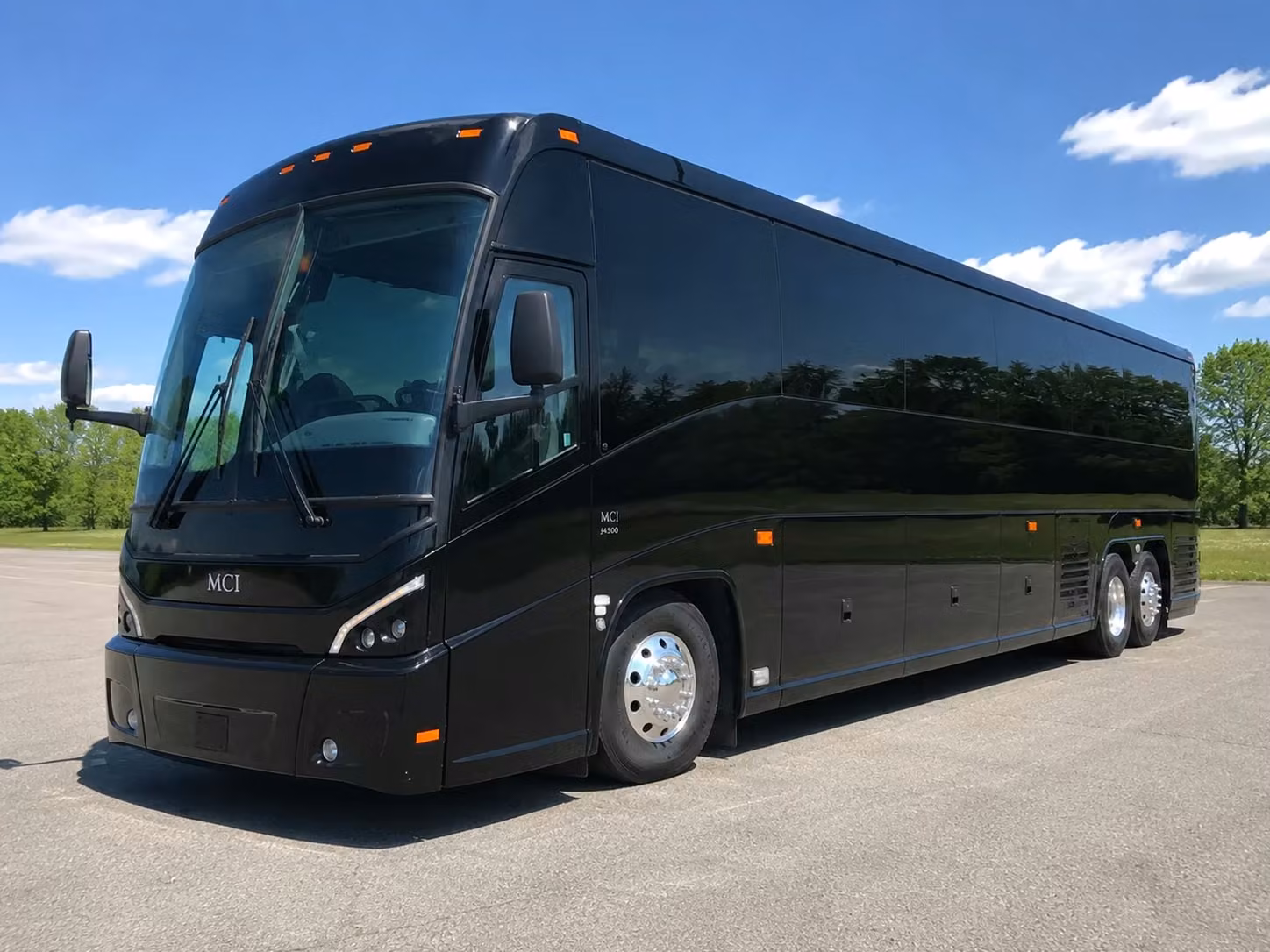 wedding guest shuttle bus rentals in richardson texas